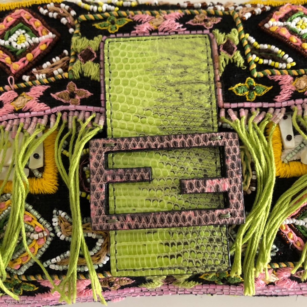 Vintage Fendi Baguette - One-Of-A-Kind - Picture 3 of 8